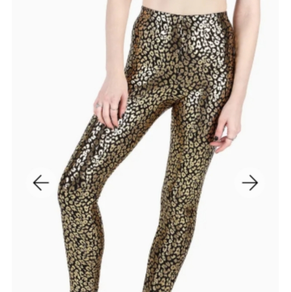 BLACKMILK Cheetah Gold High Waisted Leggings - Limited Edition! - Picture 6 of 12